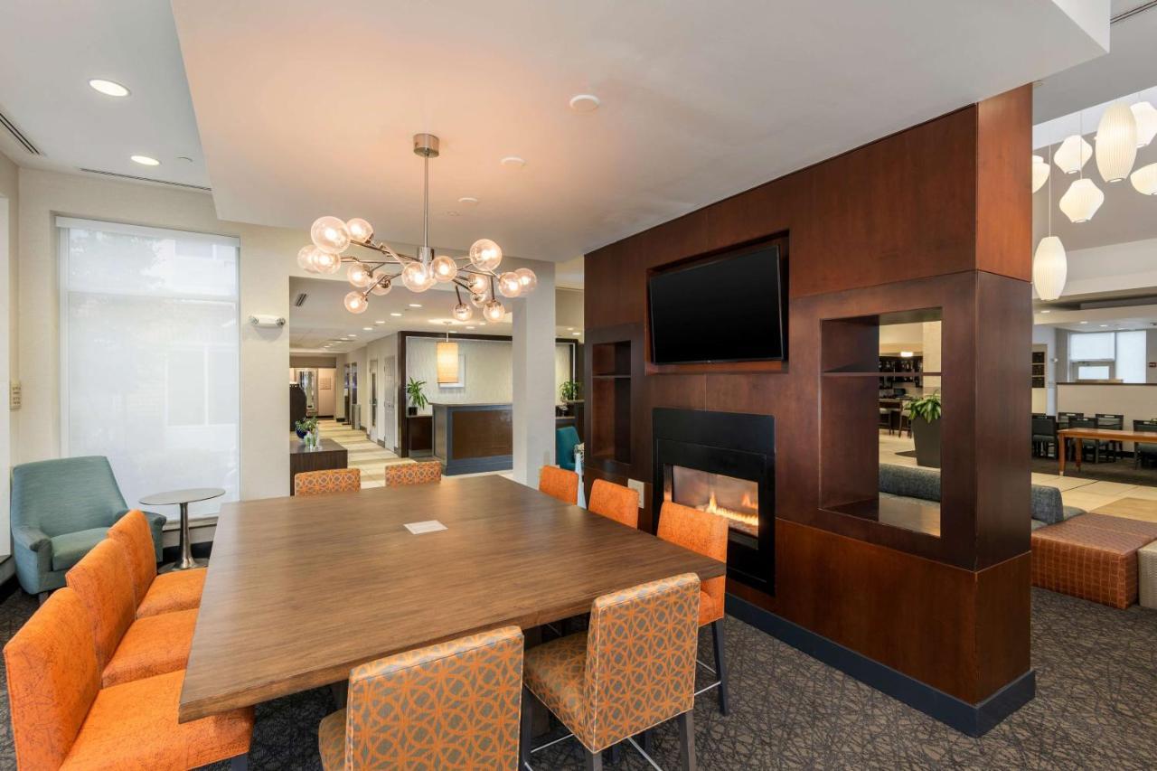 Hilton Garden Inn Silver Spring White Oak Kültér fotó
