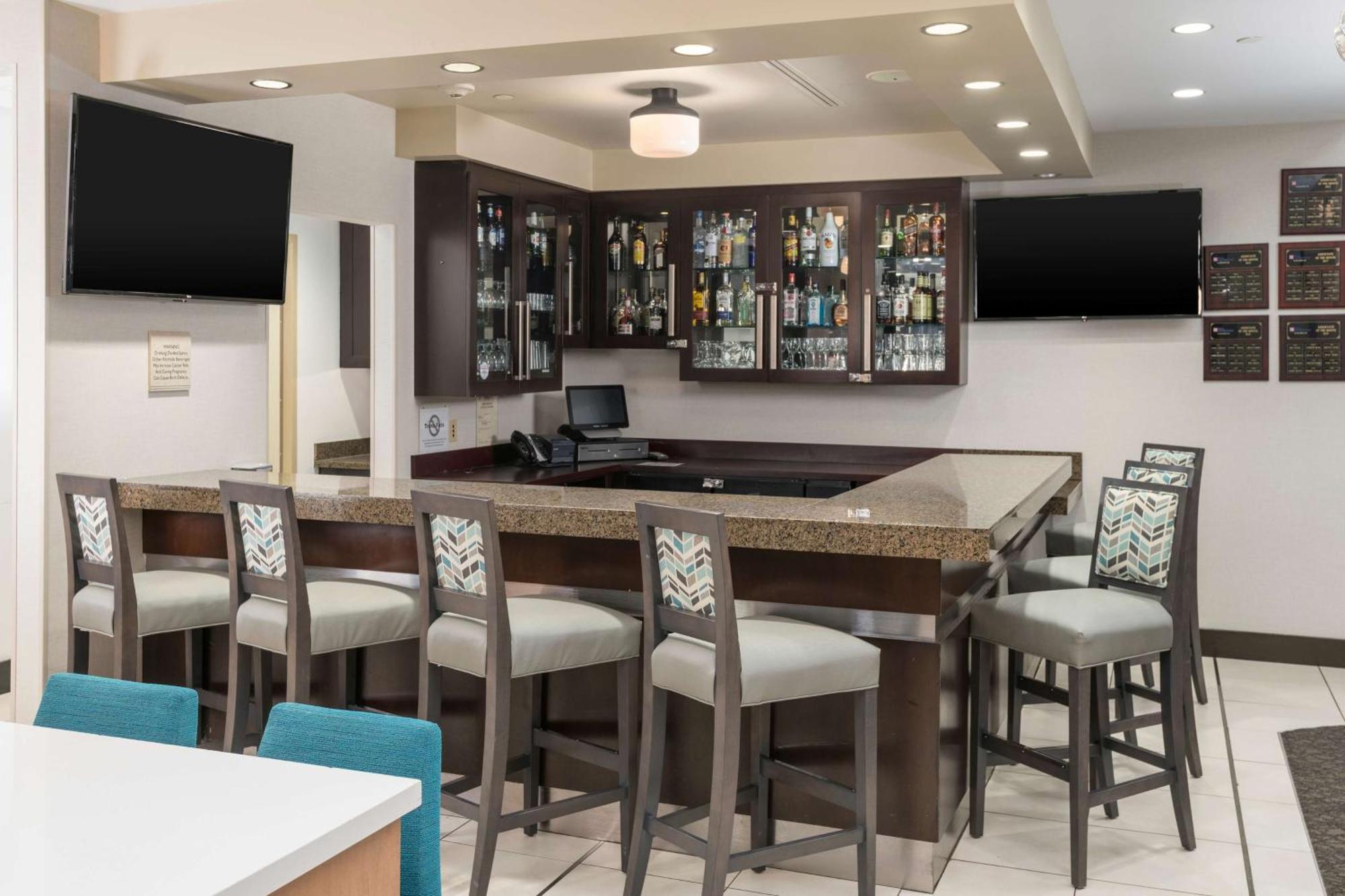 Hilton Garden Inn Silver Spring White Oak Kültér fotó