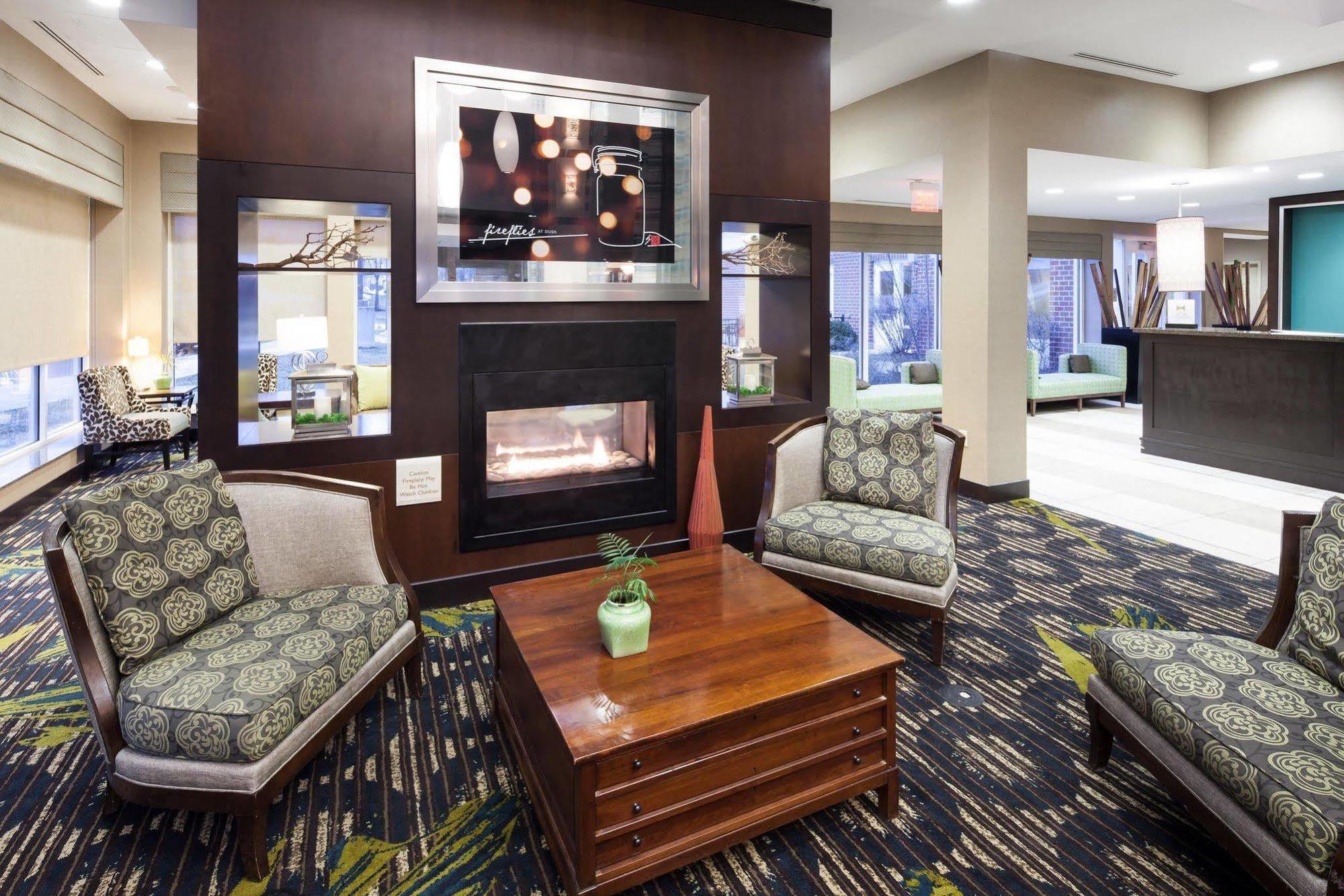 Hilton Garden Inn Silver Spring White Oak Kültér fotó
