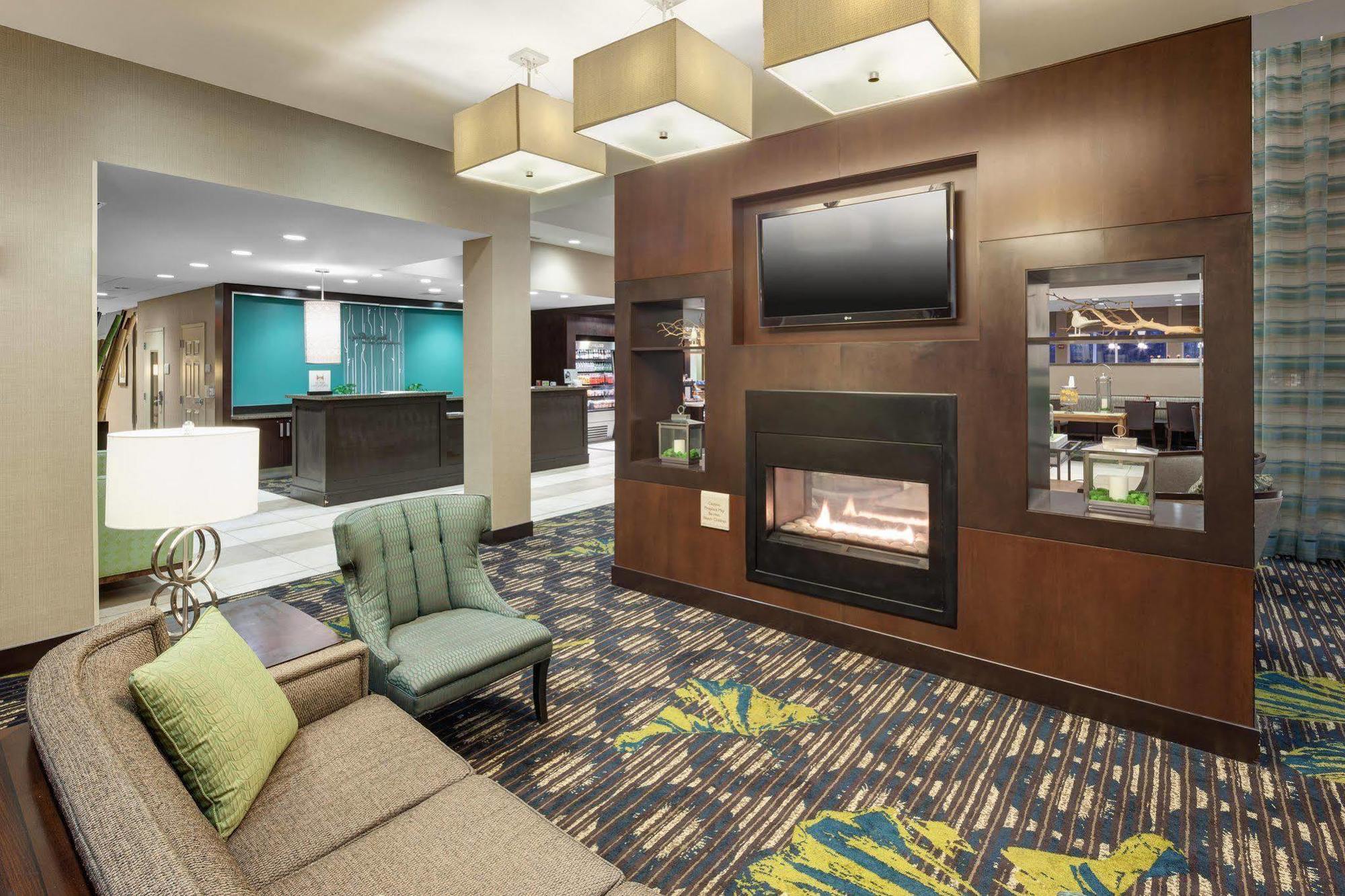 Hilton Garden Inn Silver Spring White Oak Kültér fotó